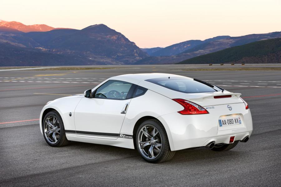  Nissan 370Z GT Edition 2011 года  (фото 34 из 36)